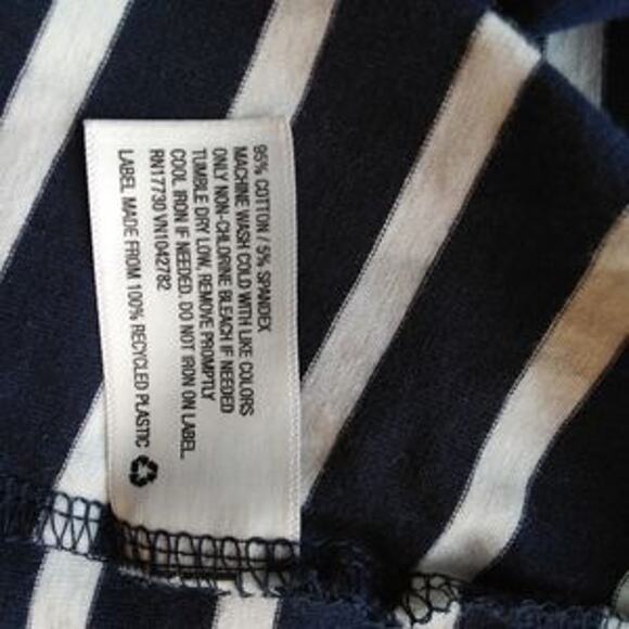 102. Merona Striped Boatneck Top Size Medium Blue White Nautical Preppy - Picture 8 of 13